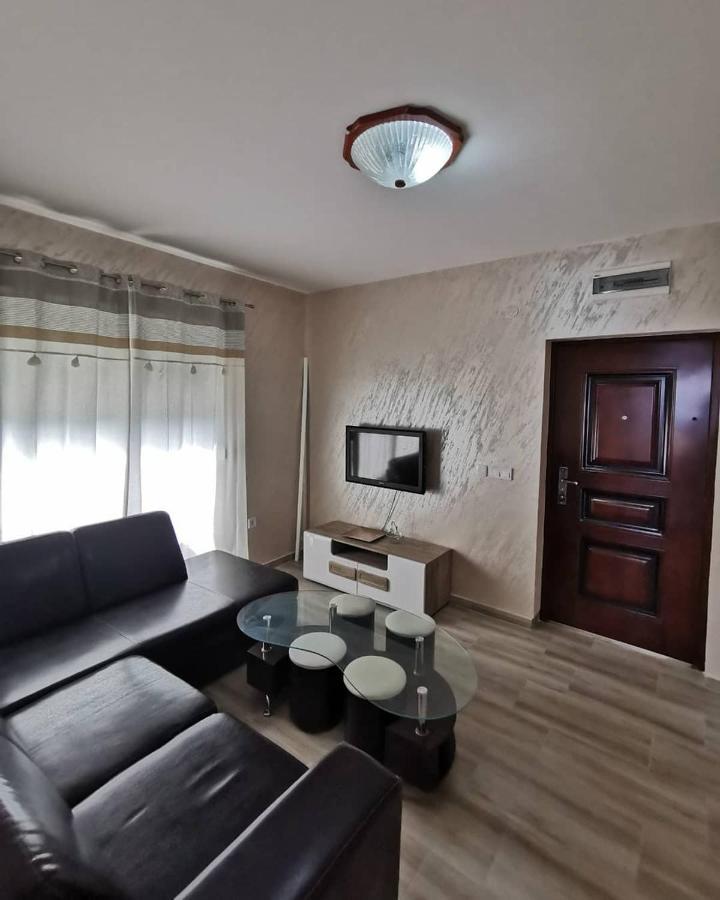 Holiday Home Kalicanin Bar Bagian luar foto