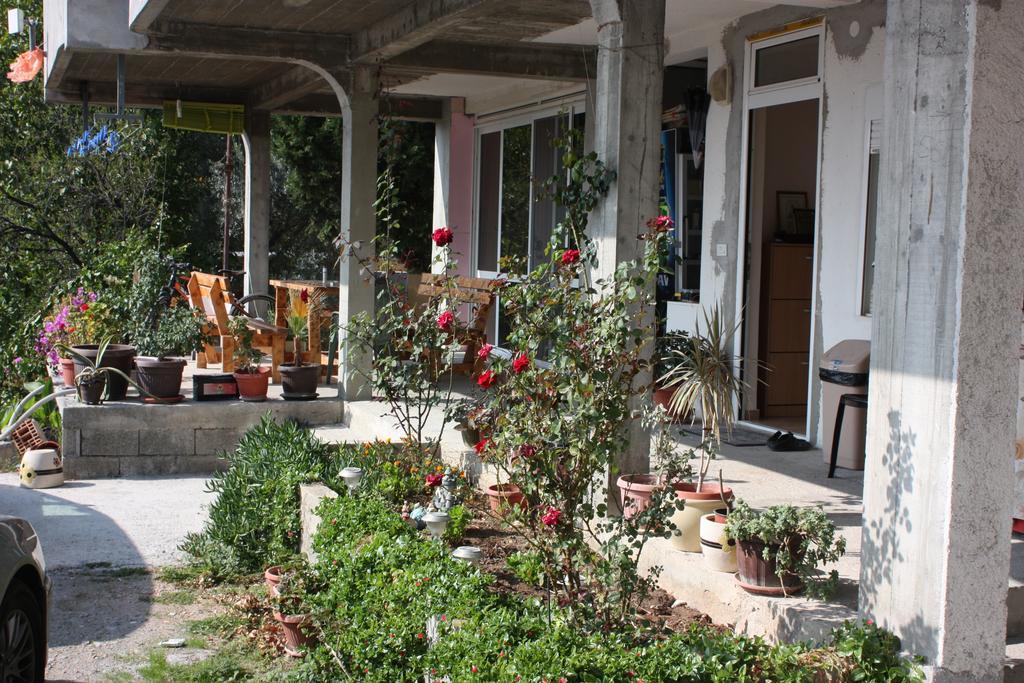 Holiday Home Kalicanin Bar Ruang foto